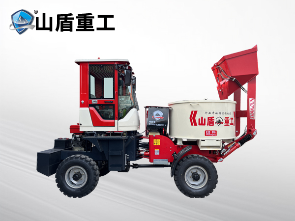 自上料攪拌車要如何進(jìn)行維護(hù)保養(yǎng)